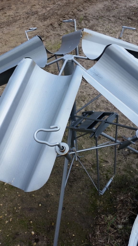 Lamb Marking Cradle Farm Tender